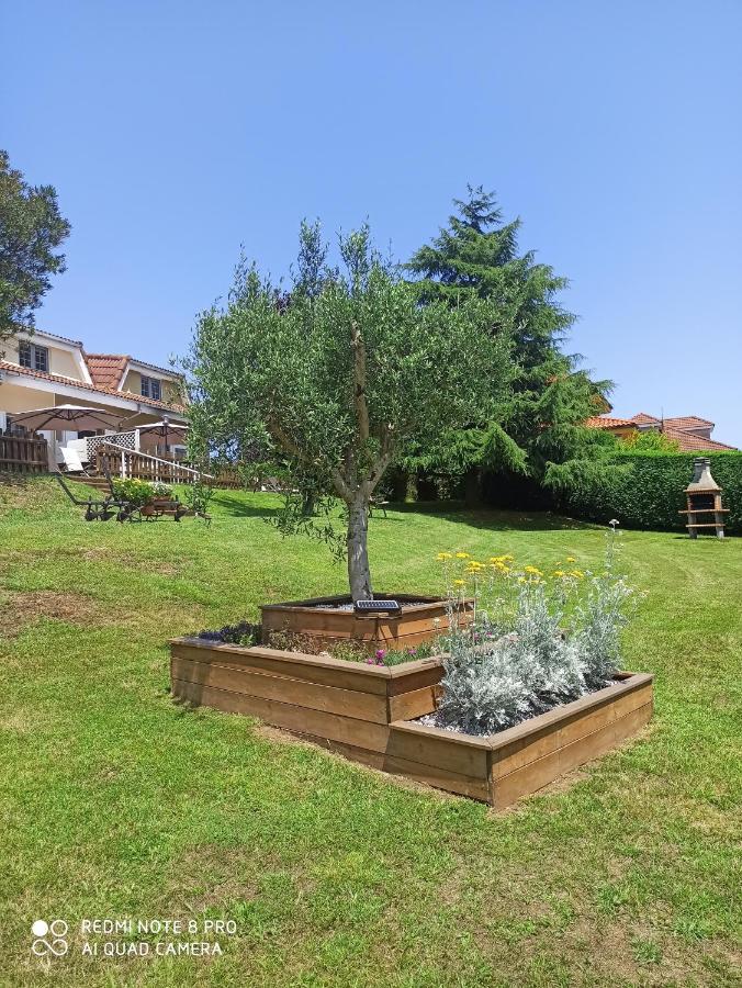 Apartamentos Puerta De Gijón Dış mekan fotoğraf
